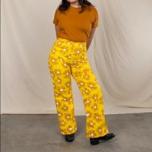 Big bud yellow flower print work pants